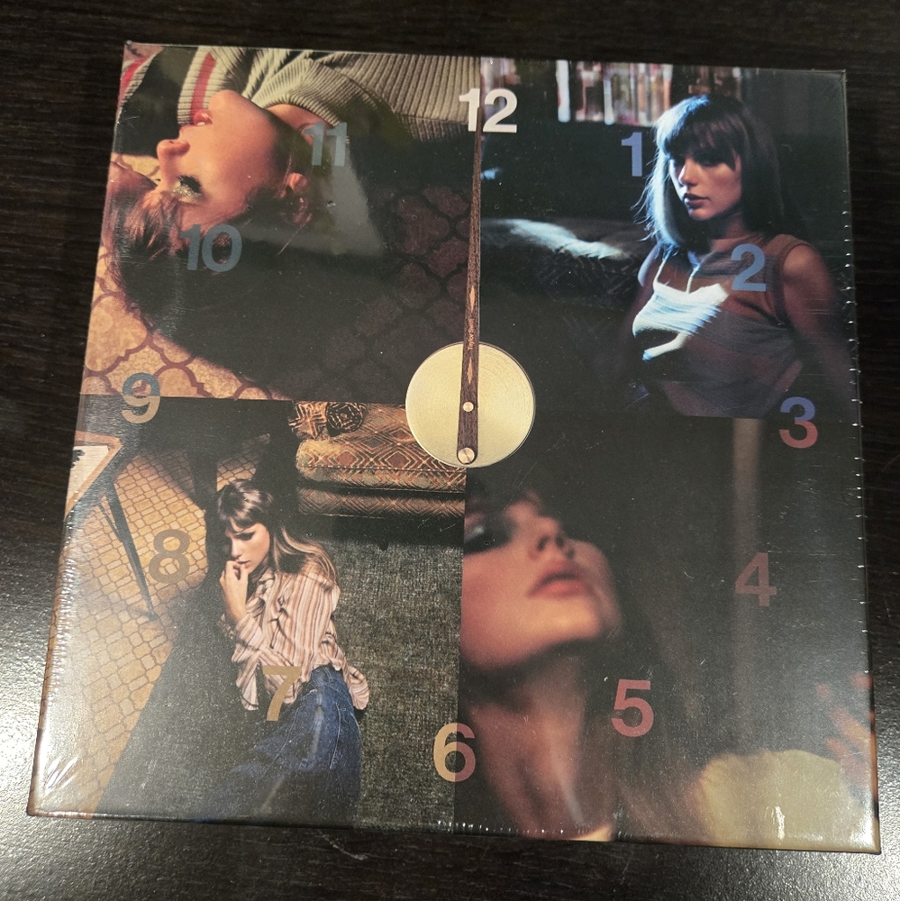 New Taylor Swift midnights clock puzzle 500 pieces